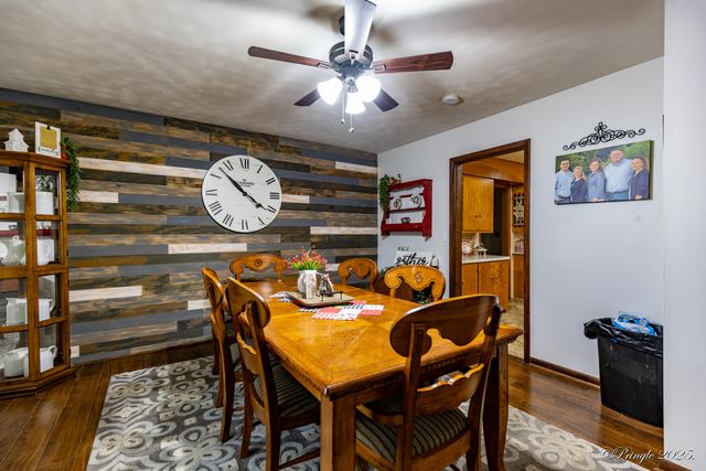 1104 Cedar Avenue, Cabool, MO 65689