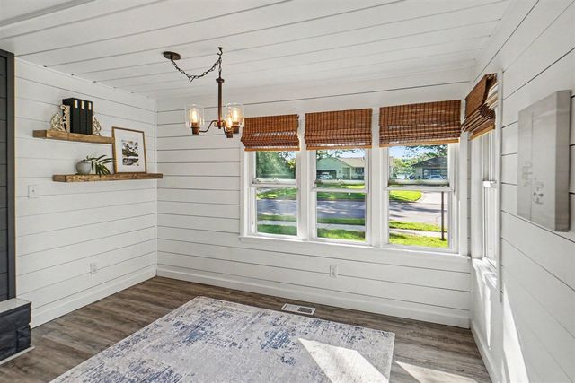 809 River Street, Spring Lake, MI 49456