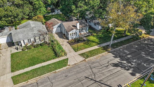 809 River Street, Spring Lake, MI 49456