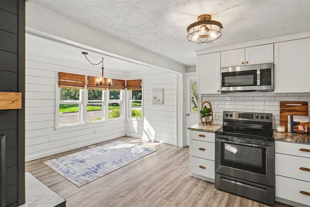 809 River Street, Spring Lake, MI 49456
