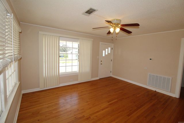 404 E Gum, Sheridan, AR 72150