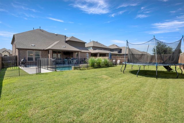 2816 Half Moon Road, Aubrey, TX 76227