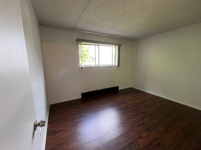 1030 Dunlop 2W, Forest Park, IL 60130