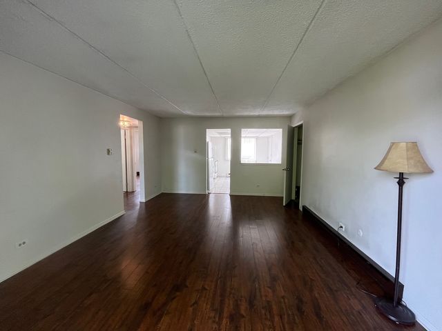 1030 Dunlop 2W, Forest Park, IL 60130