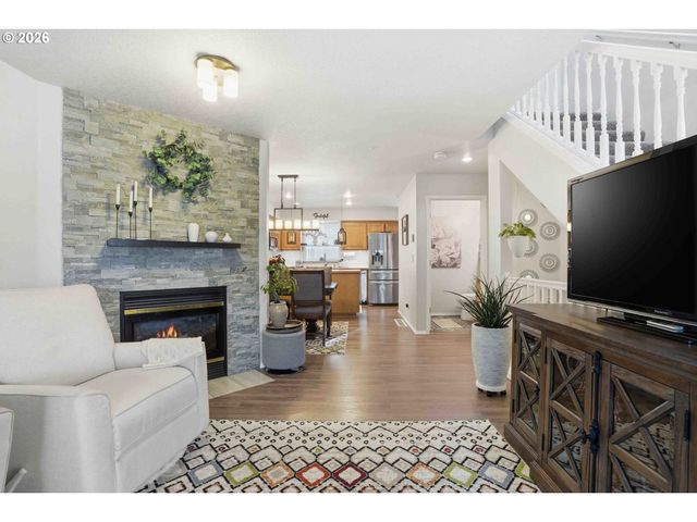 2760 E MCLOUGHLIN Blvd, Vancouver, WA 98661