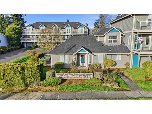 2760 E MCLOUGHLIN Blvd, Vancouver, WA 98661