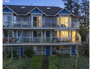 2760 E MCLOUGHLIN Blvd, Vancouver, WA 98661