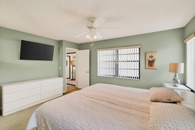 5851 Parkwalk Drive, Boynton Beach, FL 33472