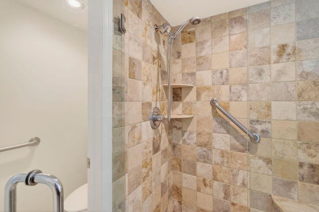 5851 Parkwalk Drive, Boynton Beach, FL 33472