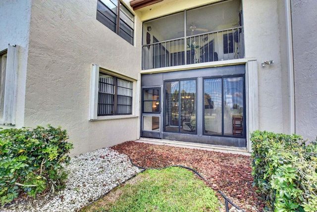 5851 Parkwalk Drive, Boynton Beach, FL 33472