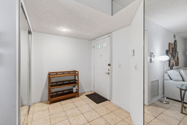 5851 Parkwalk Drive, Boynton Beach, FL 33472