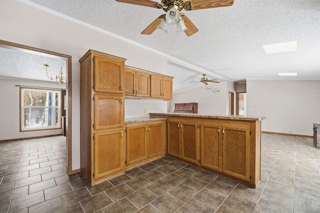 7707 QUIGLEY ROAD, Omro, WI 54963