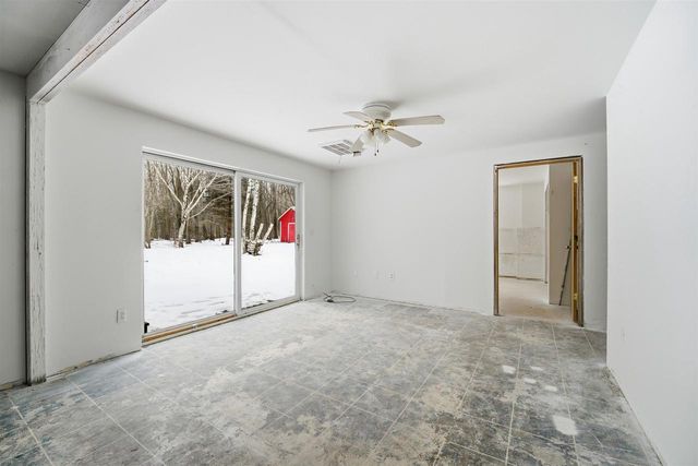 7707 QUIGLEY ROAD, Omro, WI 54963