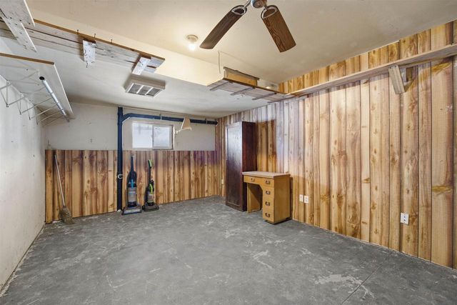 7707 QUIGLEY ROAD, Omro, WI 54963