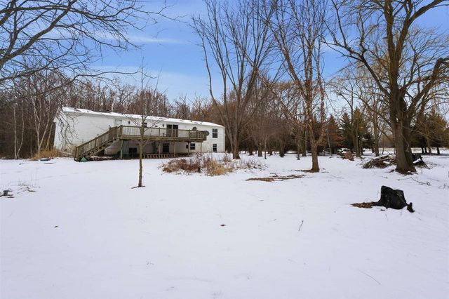 7707 QUIGLEY ROAD, Omro, WI 54963