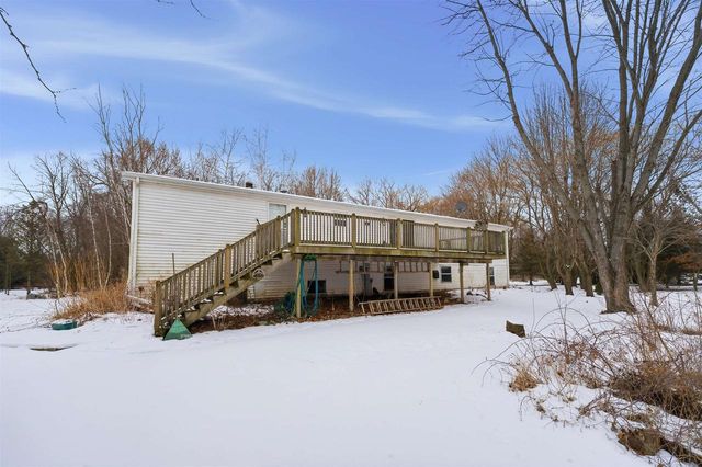 7707 QUIGLEY ROAD, Omro, WI 54963