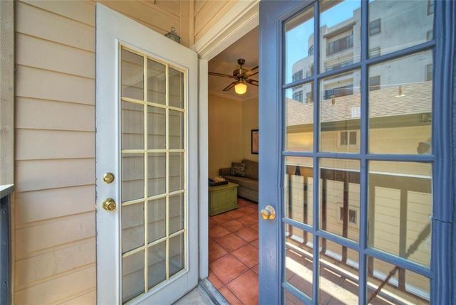 711 W 21st ST 205, Austin, TX 78705