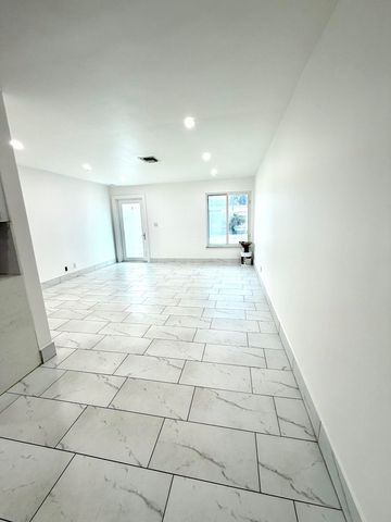 4655 SW 33rd Avenue 2b, Fort Lauderdale, FL 33312