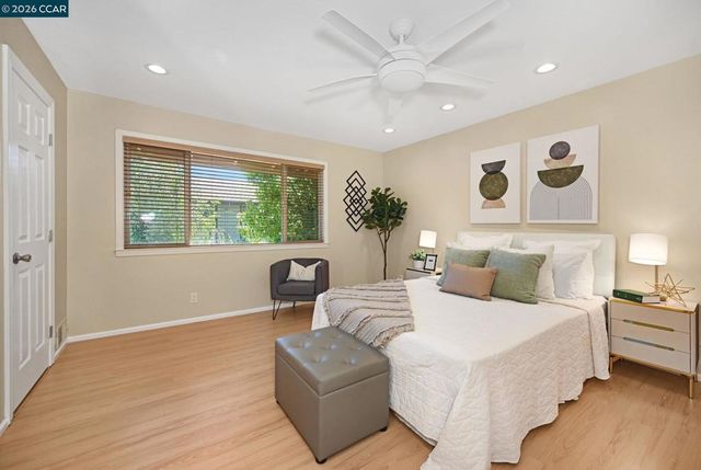 1889 Countrywood Ct, Walnut Creek, CA 94598