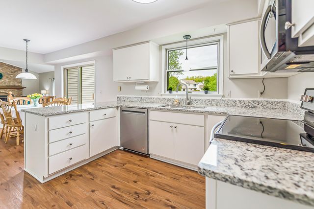 3106 Fawnmeadow Court, Ann Arbor, MI 48105
