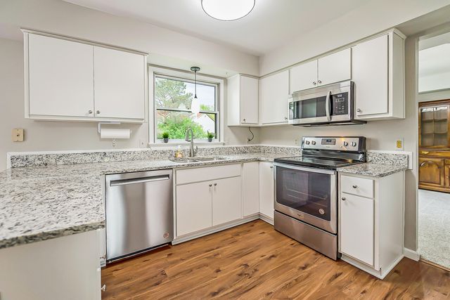 3106 Fawnmeadow Court, Ann Arbor, MI 48105