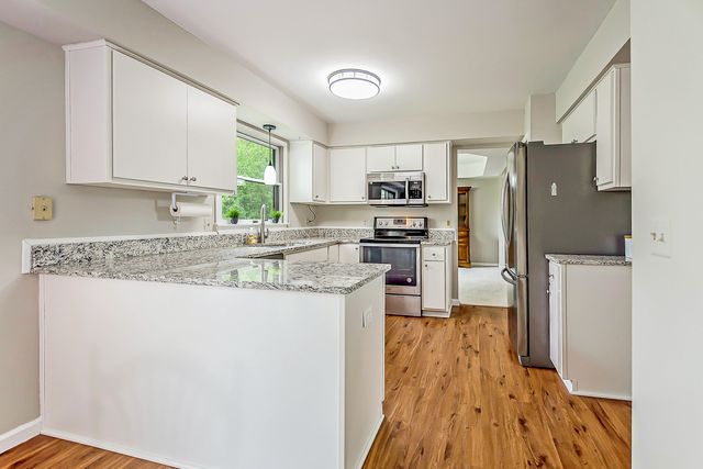 3106 Fawnmeadow Court, Ann Arbor, MI 48105