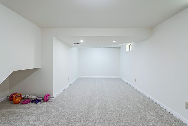 3106 Fawnmeadow Court, Ann Arbor, MI 48105