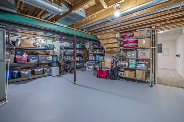 3106 Fawnmeadow Court, Ann Arbor, MI 48105