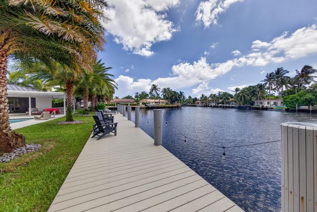 2118 NE 15TH Terrace, Wilton Manors, FL 33305