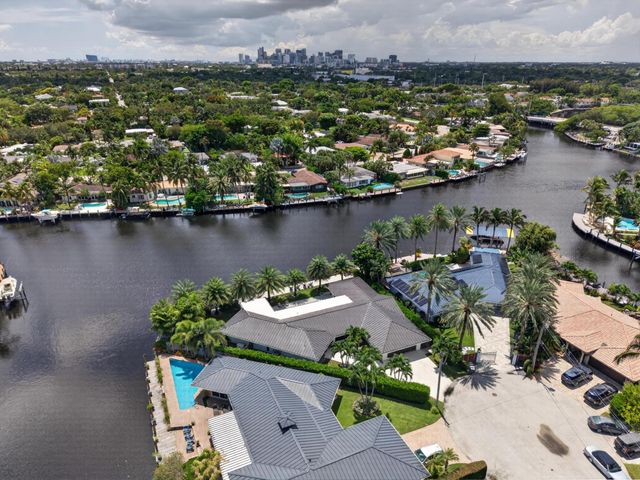 2118 NE 15TH Terrace, Wilton Manors, FL 33305