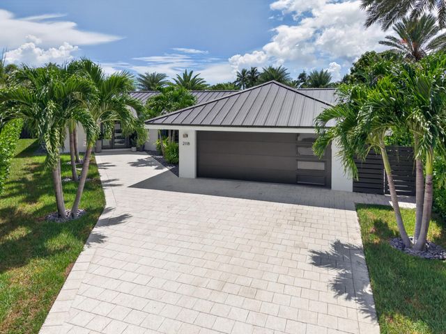2118 NE 15TH Terrace, Wilton Manors, FL 33305