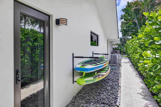 2118 NE 15TH Terrace, Wilton Manors, FL 33305