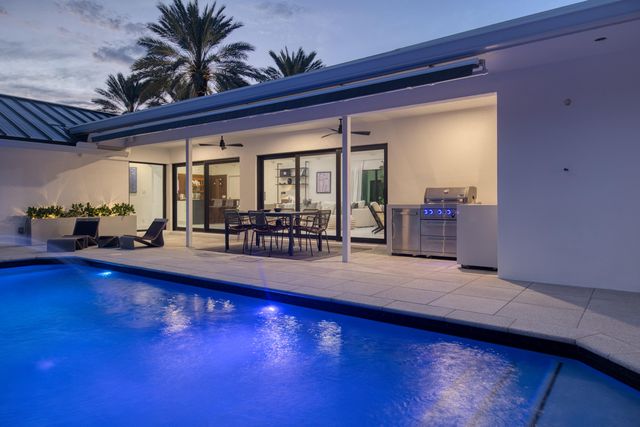 2118 NE 15TH Terrace, Wilton Manors, FL 33305