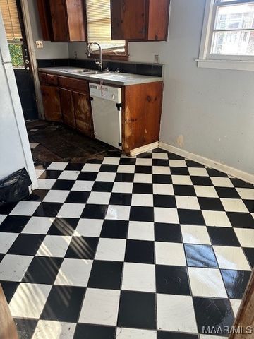 3318 BEDFORD Lane, Montgomery, AL 36109