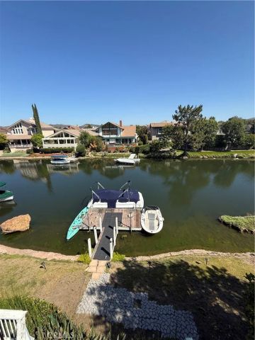 3935 Fairbreeze Circle, Westlake Village, CA 91361