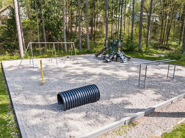 21843 Crest Lane SE, Yelm, WA 98597