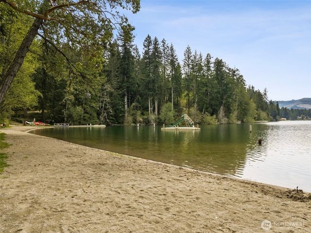 21843 Crest Lane SE, Yelm, WA 98597