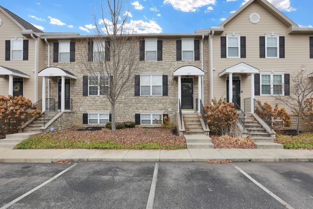 243 Oxford Oak Drive, Blacklick, OH 43004