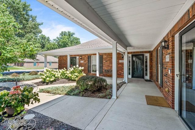 6505 Renate Rd, Louisville, KY 40291