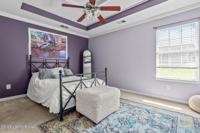 6505 Renate Rd, Louisville, KY 40291