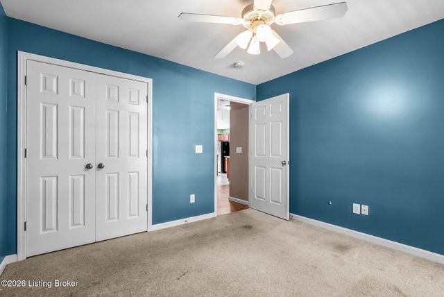 6505 Renate Rd, Louisville, KY 40291