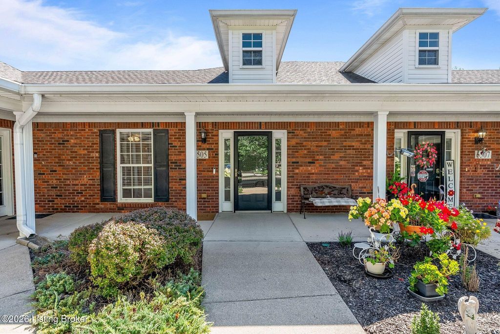6505 Renate Rd, Louisville, KY 40291