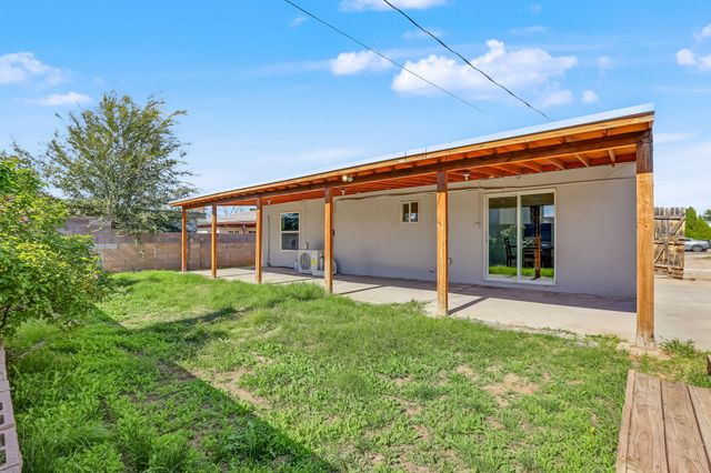 5110 Cherokee Road NE, Albuquerque, NM 87110