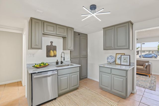 5110 Cherokee Road NE, Albuquerque, NM 87110