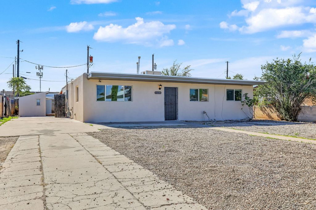 5110 Cherokee Road NE, Albuquerque, NM 87110