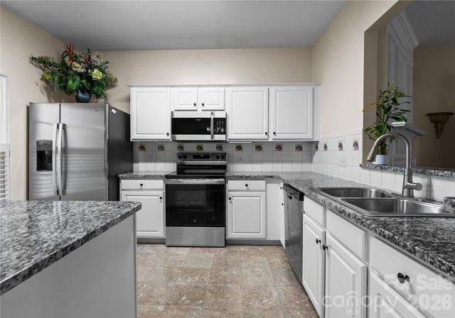 6776 Rothchild Drive, Charlotte, NC 28270