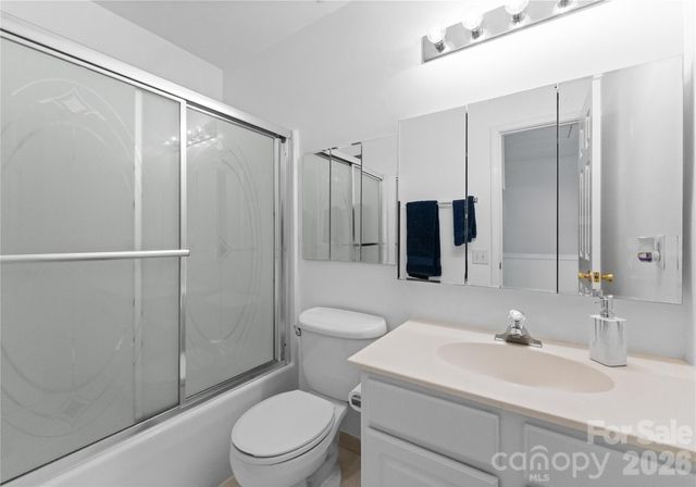 6776 Rothchild Drive, Charlotte, NC 28270