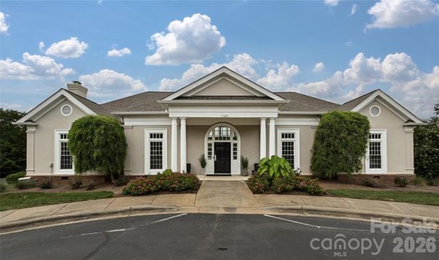 6776 Rothchild Drive, Charlotte, NC 28270