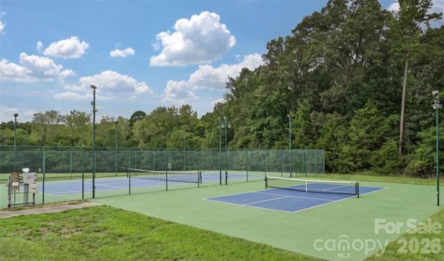 6776 Rothchild Drive, Charlotte, NC 28270