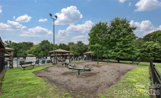 6776 Rothchild Drive, Charlotte, NC 28270